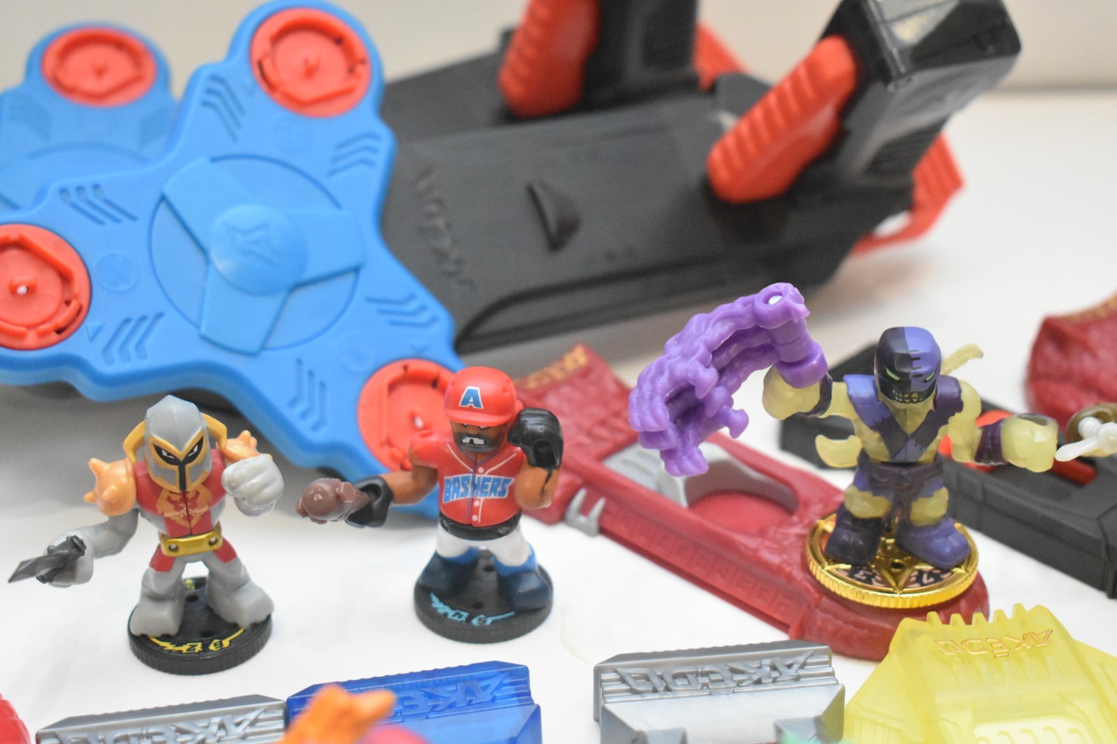 Akedo Ultimate Arcade Warriors Mini Battle Action Figure – Your Choice