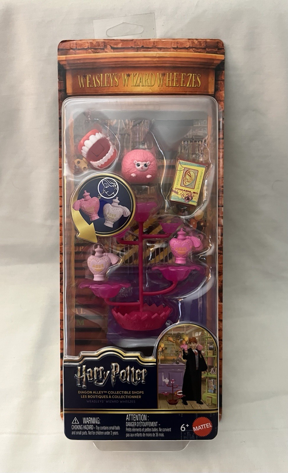 Harry Potter Diagon Alley Shops Weasleys Wizard Wheezes Doll Accessory Playset