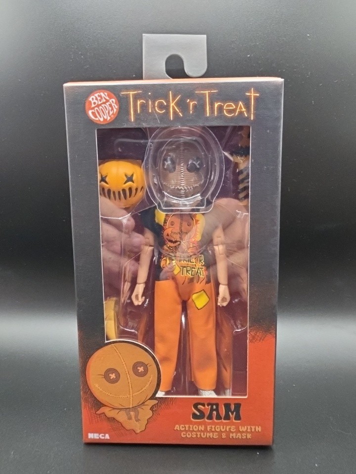 SAM TRICK R TREAT NECA BEN COOPER 5.5” ACTION FIGURE IN BOX Costume Mask 2024