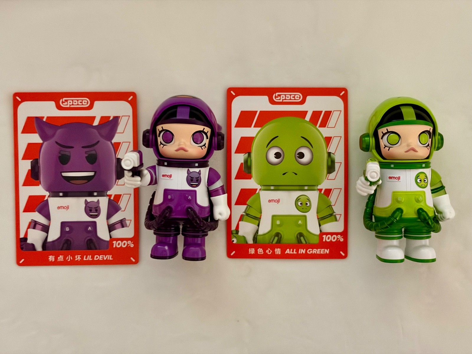 100% Space Molly: Emoji Series Bundle (2) – « ALL IN GREEN » and « LIL DEVIL »