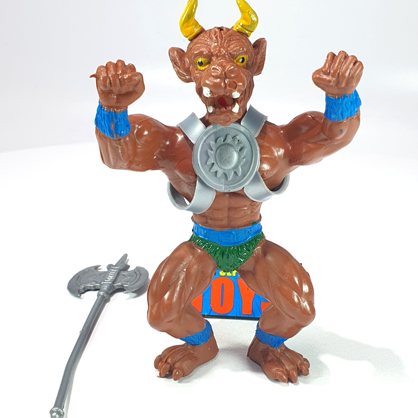 Vtg Muscle Warriors MINOTAUR figure Remco Galaxy Heroes MOTU KO fighters MINTY