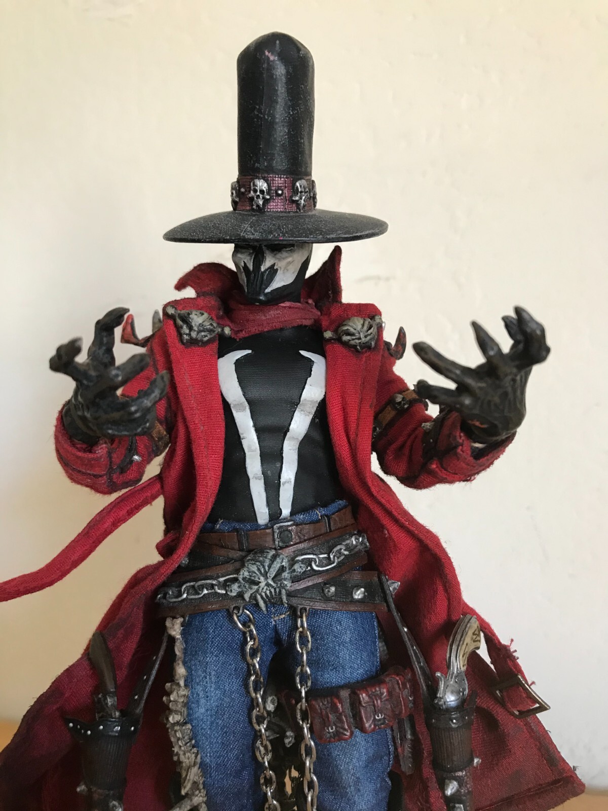 Custom Mezco 1/12 Gunslinger Spawn, i119 Mcfarlane, Rumble Society