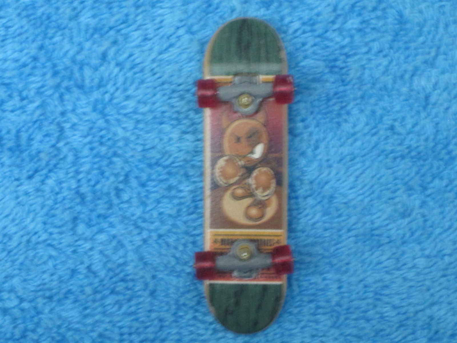 World Industries Tech Deck mini 57mm fingerboard skateboard vintage Y2K Devilman
