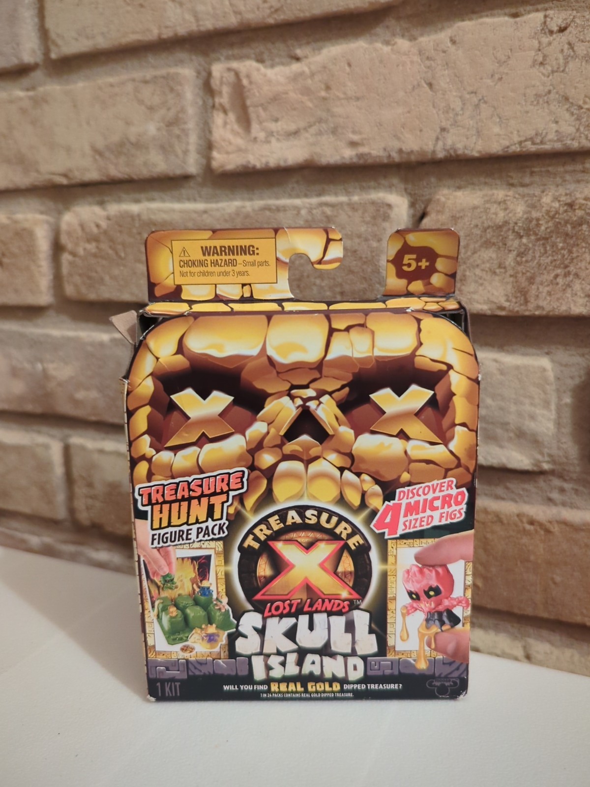Treasure X Lost Lands Skull Island Treasure Hunt Figure Pack 4 Micro Sized Figs