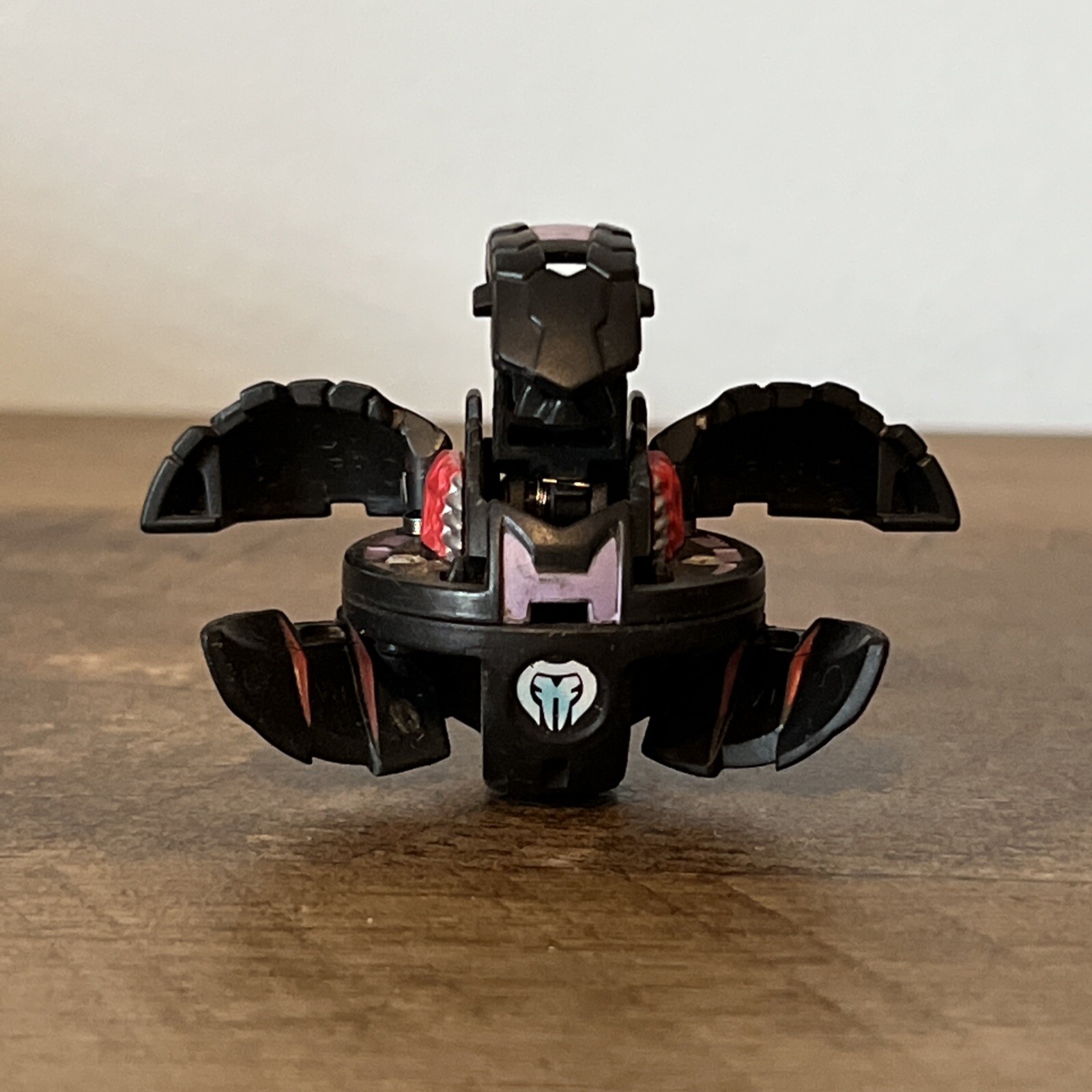 BAKUGAN BATTLE PLANET – bakugan alpha percival black darkus 600G b2